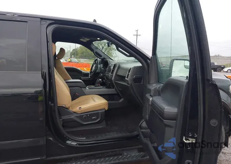 2018 Ford F-150 Xlt z USA, uszkodzony, nr VIN 1FTEW1C59JKF33343